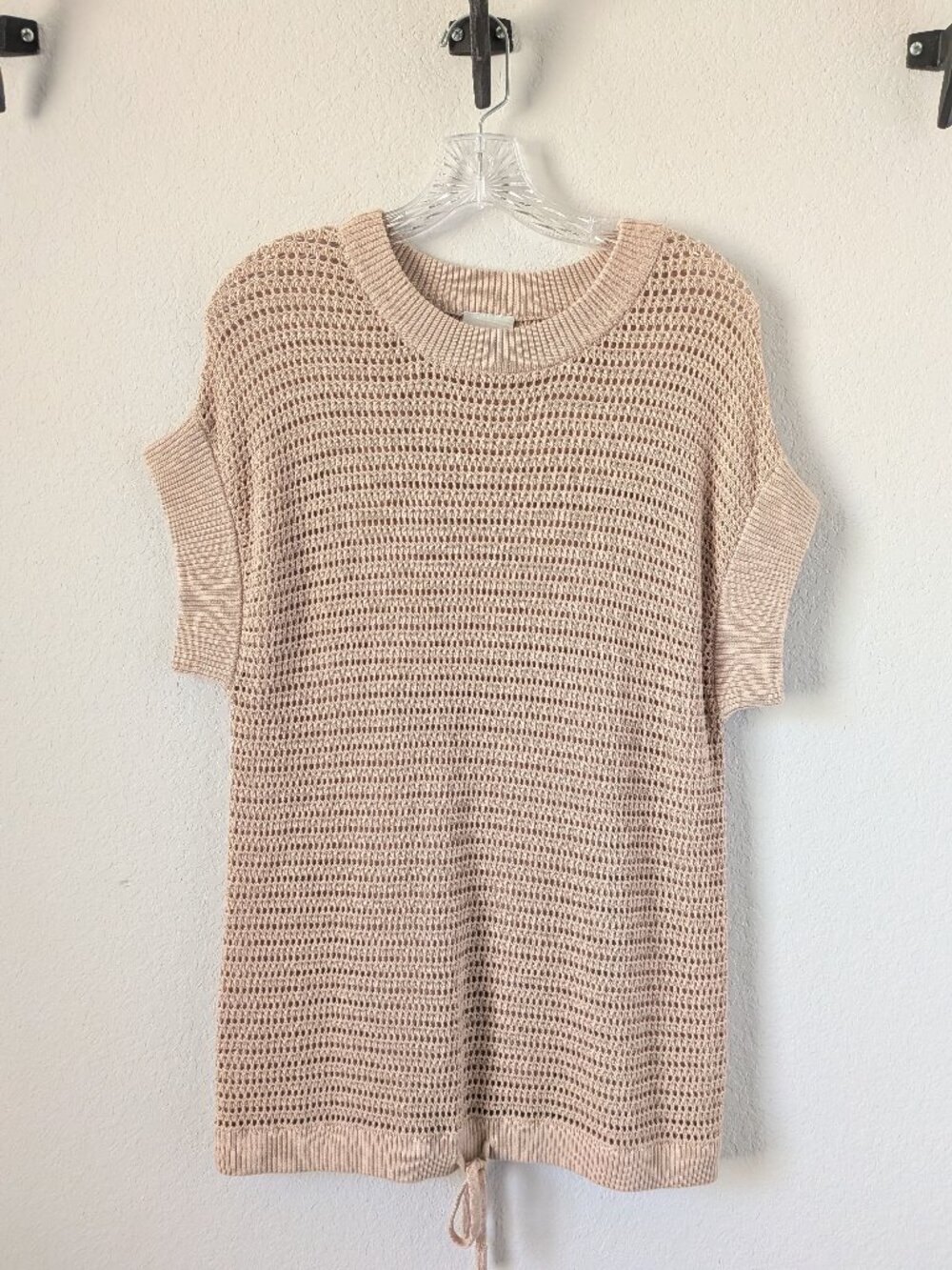 EUC!  Varley Beige Corvallis Open Knit Sleeveless Sweater Womens Sz MED